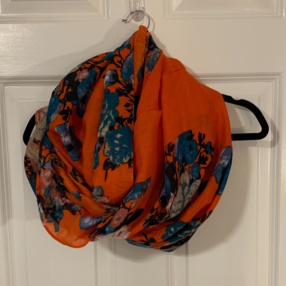Printed Infinity Scarf - Picture 2 of 5